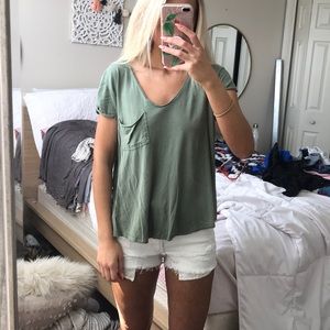 Distressed American Eagle Pocket V Neck